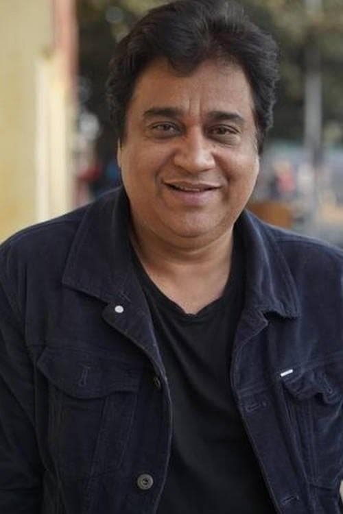 Manu Rishi Chadha headshot