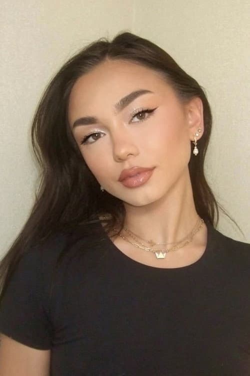 Devyn Nekoda headshot