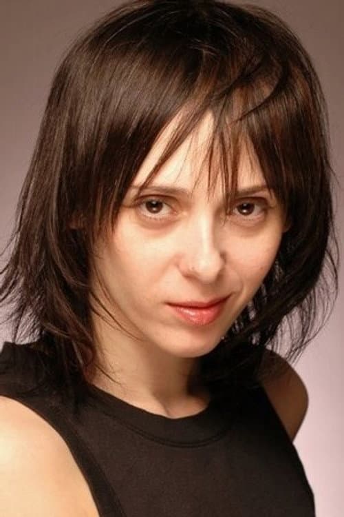 Chantal Ughi headshot