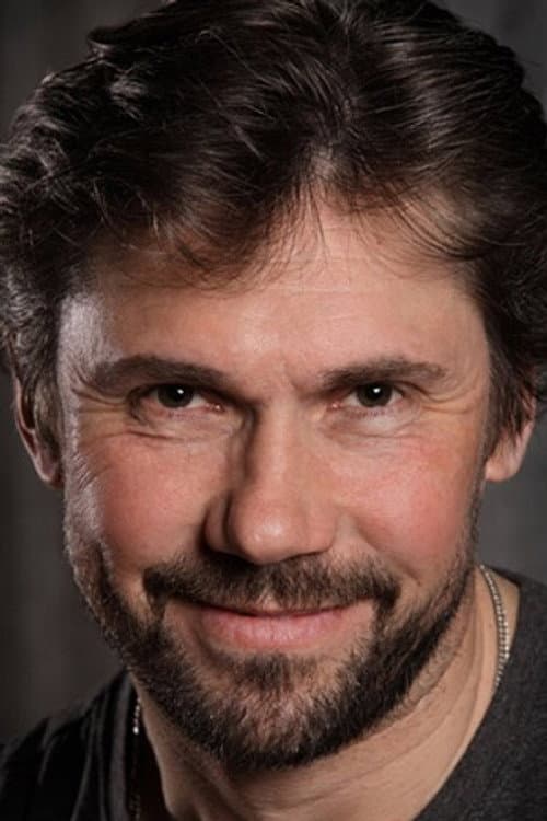 Aleksandr Filatov headshot