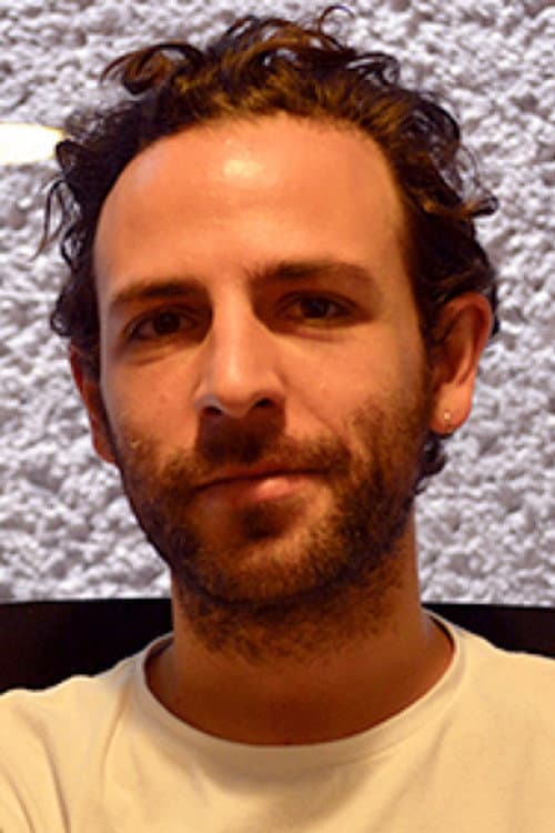 Pablo Calvillo headshot