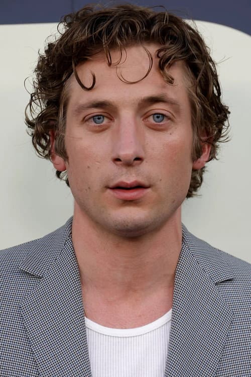 Jeremy Allen White headshot