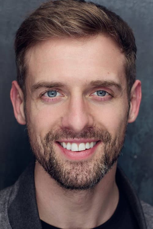 Freddie Hogan headshot