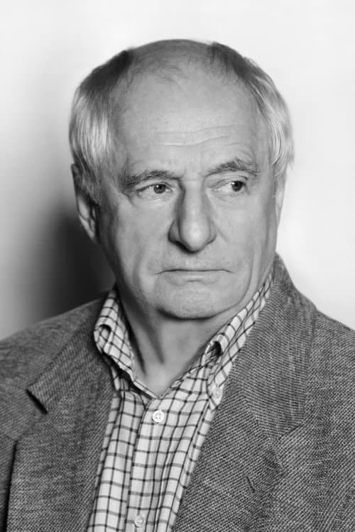 Mark Zakharov headshot