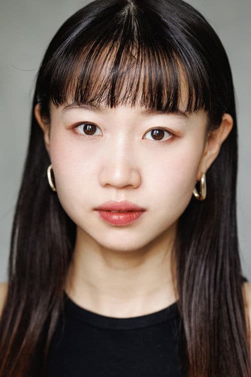 Mariko Nishino headshot