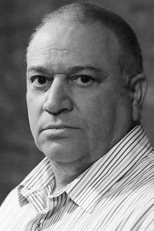 Phil Falcone headshot