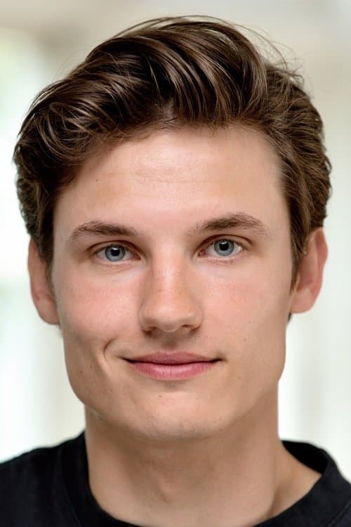 Tue Lunding headshot