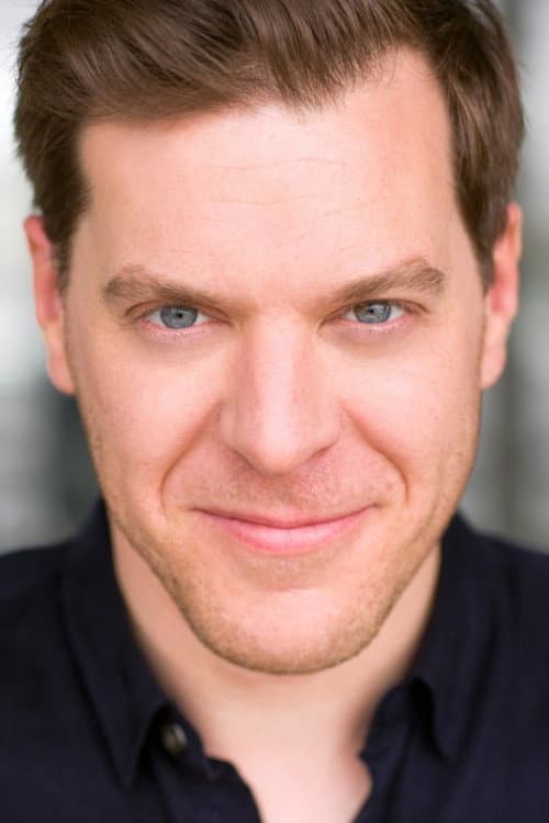 Gavin Haag headshot