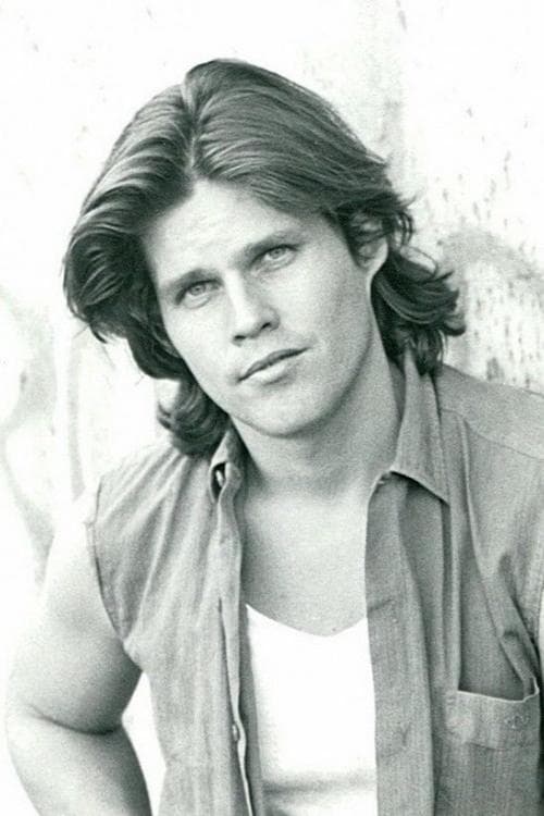Scott McGinnis headshot