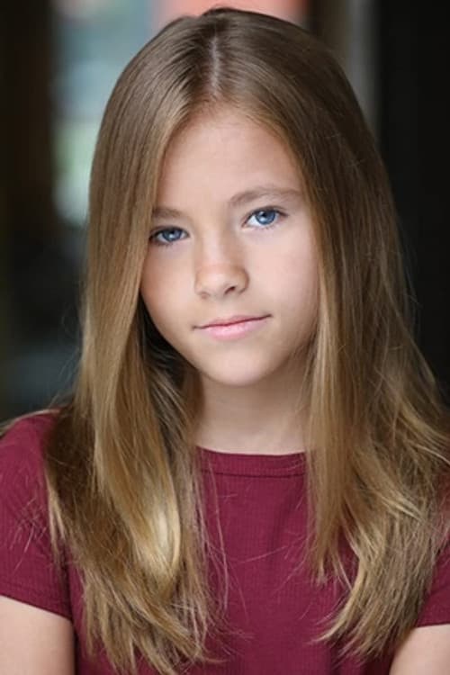 Shaylee Mansfield headshot