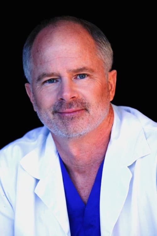 Tom Virtue headshot