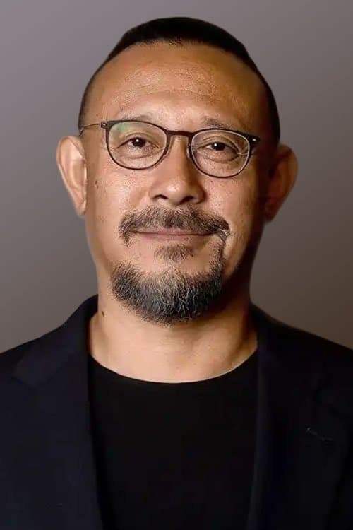Jiang Wen headshot