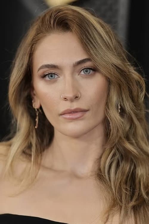 Paris Jackson headshot
