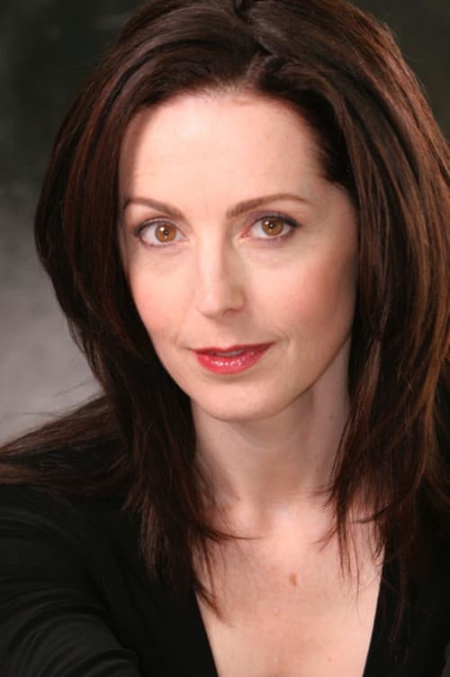 Gwenda Lorenzetti headshot