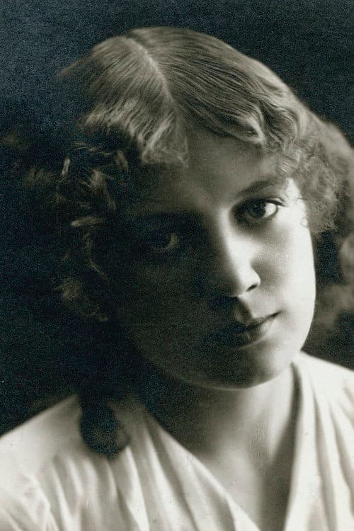 Agnes Andersen headshot