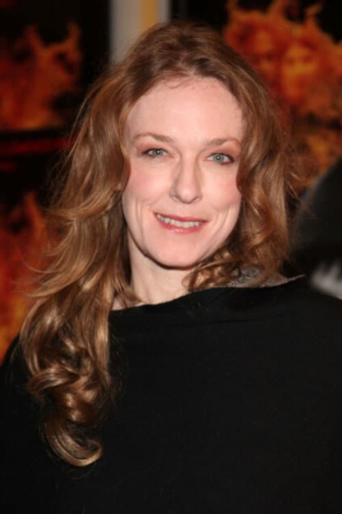 Deborah Kampmeier headshot