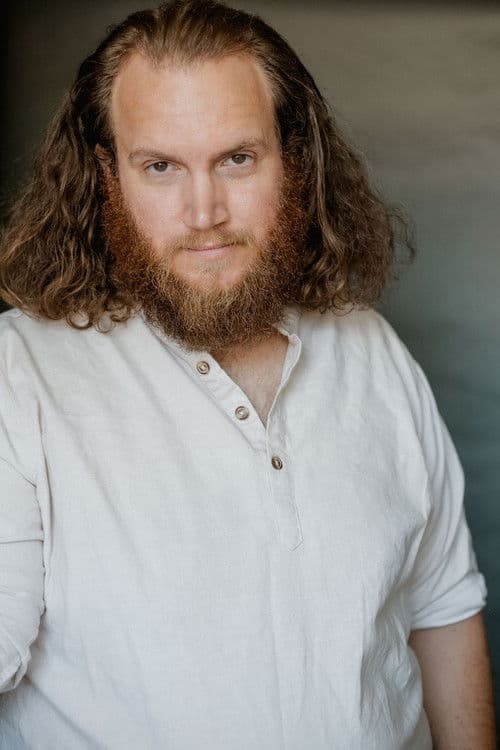 Ross Gosla headshot