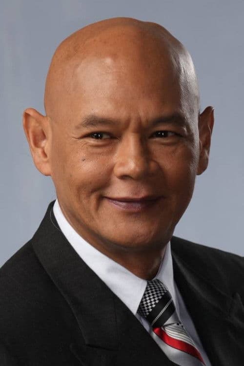 Bembol Roco headshot