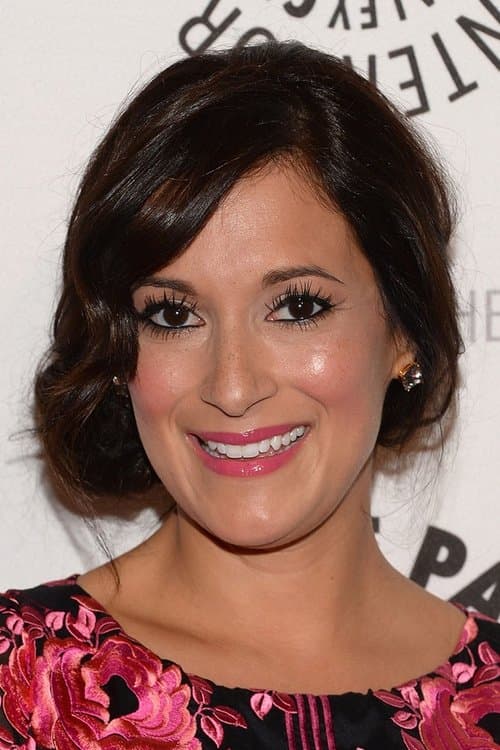 Angelique Cabral headshot