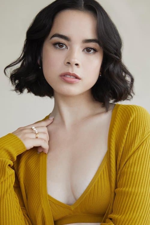 Julia Rehwald headshot