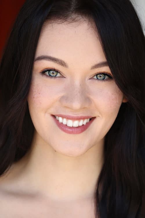 Brenna Otts headshot