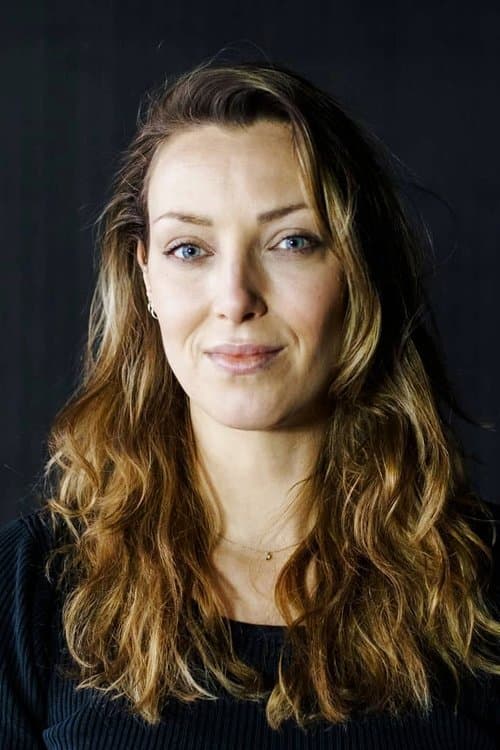 Sunniva Lind Høverstad headshot