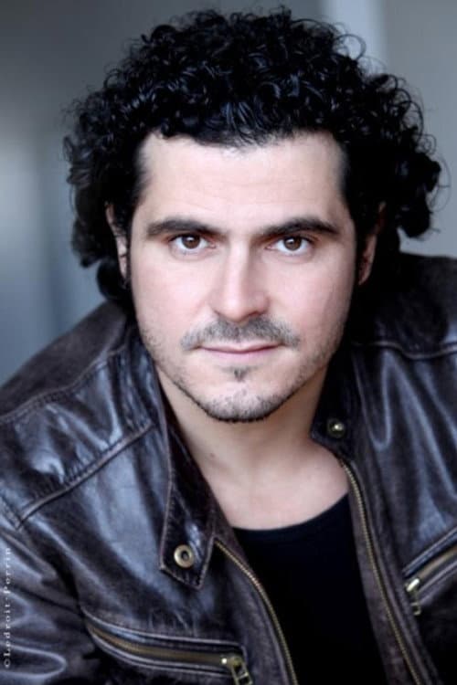 Teddy Melis headshot