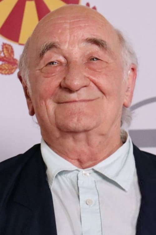 Peter Biziou headshot