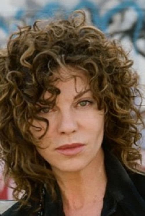Shareen Mitchell headshot