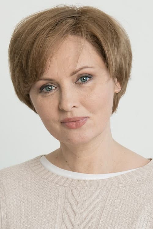 Elena Ksenofontova headshot