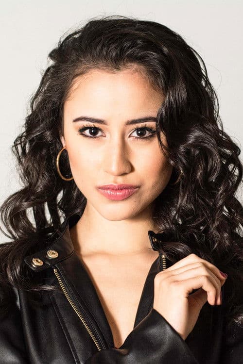 Zenia Marshall headshot