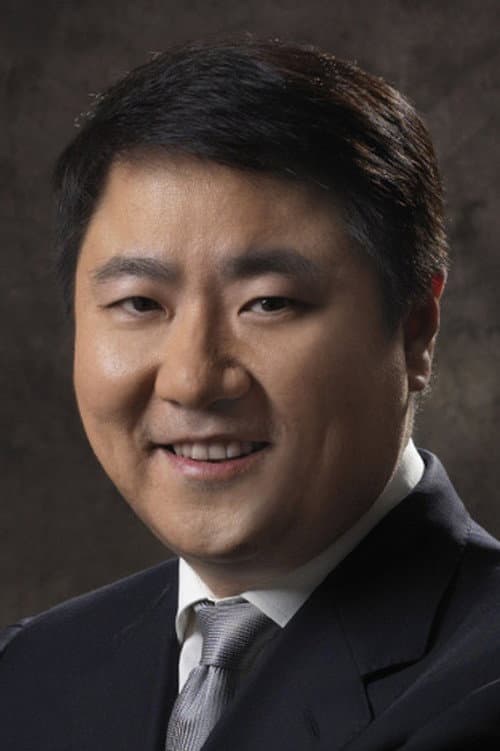 Yu Dong headshot
