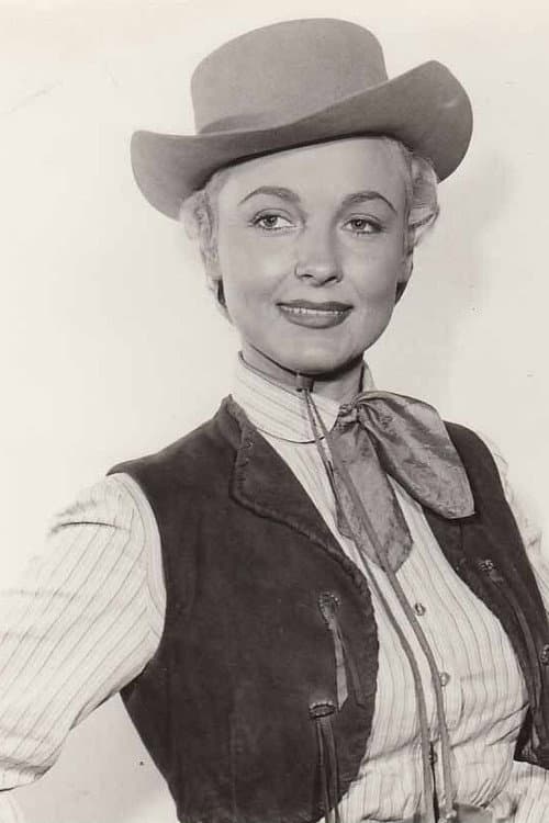 Darlene Fields headshot