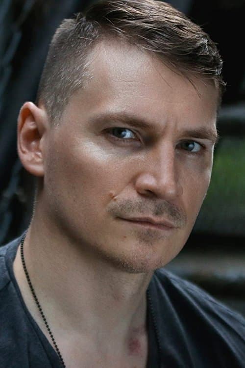 Kazy Tauginas headshot