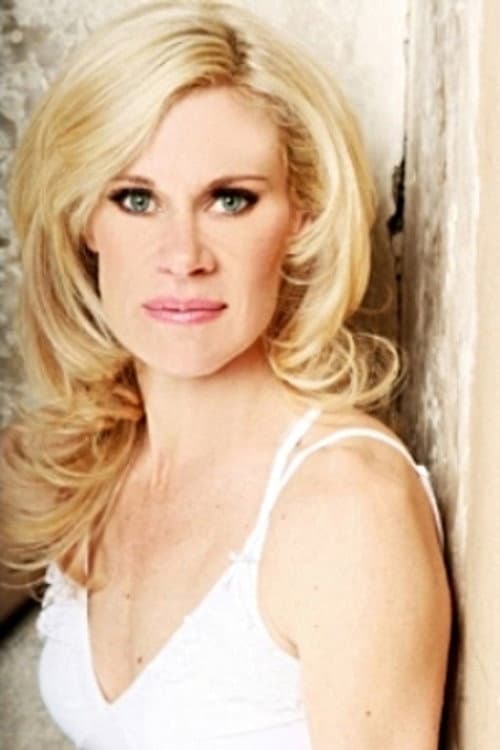 Leigh Torlage headshot