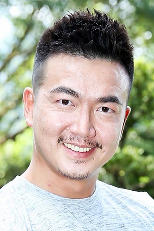 Patrick Lee headshot