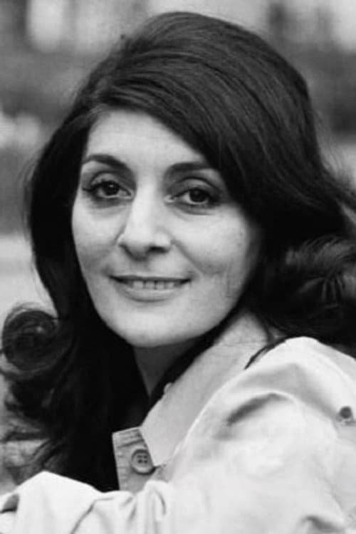 Georgia Brown headshot