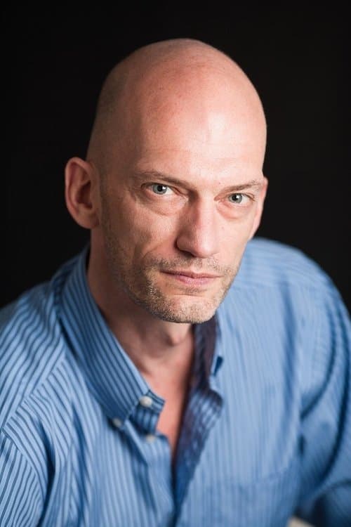 Fedor Steer headshot