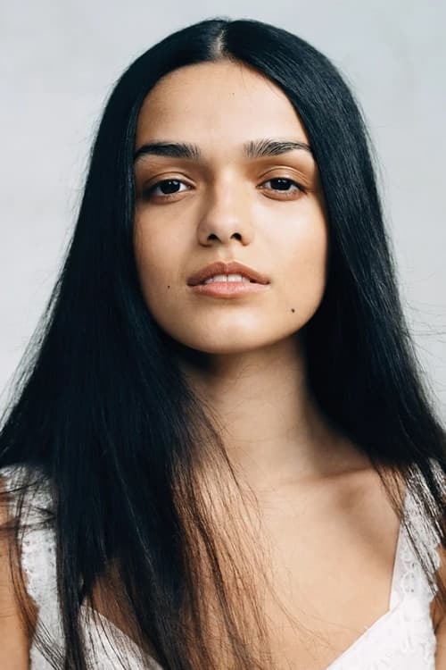 Rachel Zegler headshot