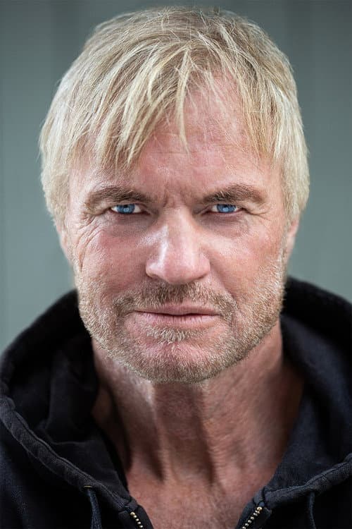 Vladimir Kulich headshot