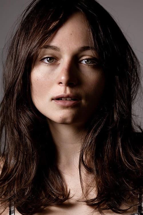 Lilli Stein headshot