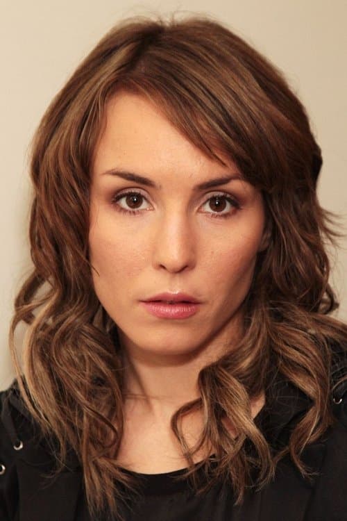 Noomi Rapace headshot