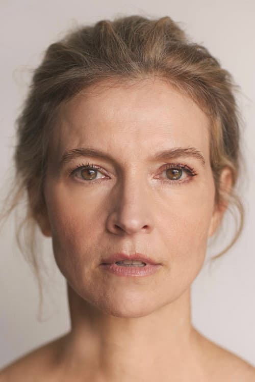 Tandi Wright headshot