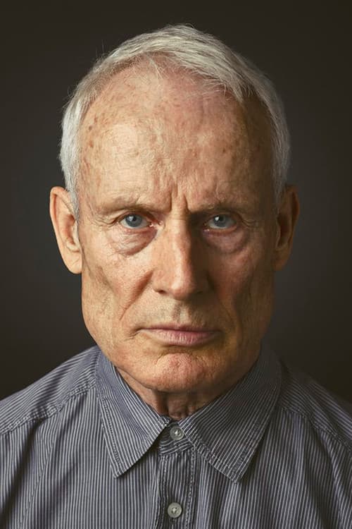 Wolf Kahler headshot