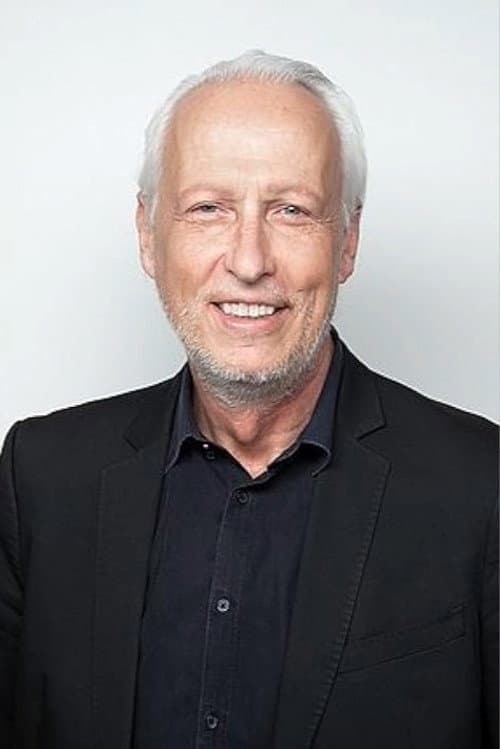 Carl Woebcken headshot