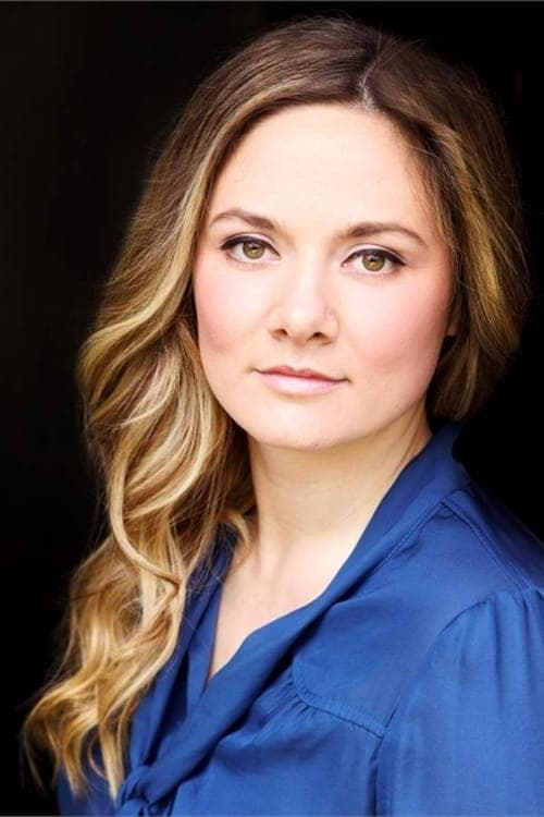 Bree Peters headshot