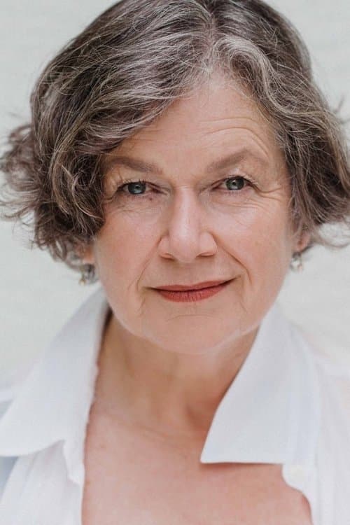 Fiona Press headshot