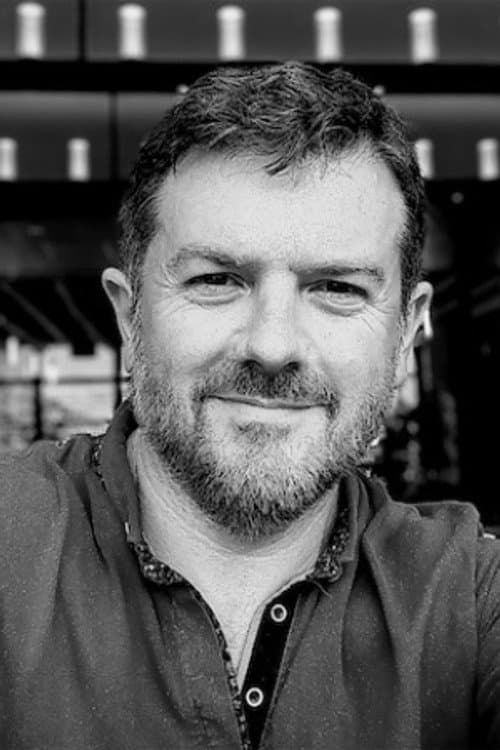 Julien Bossé headshot