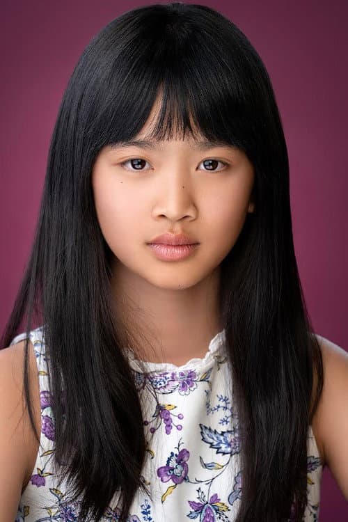 Carolyne Chen headshot