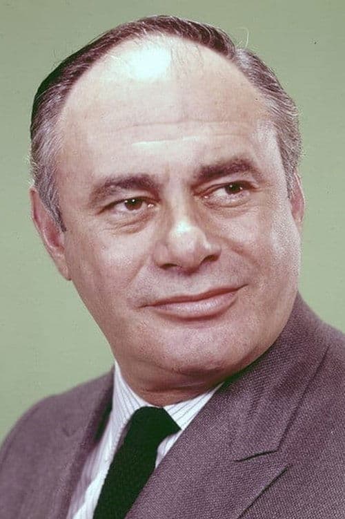 Martin Balsam headshot